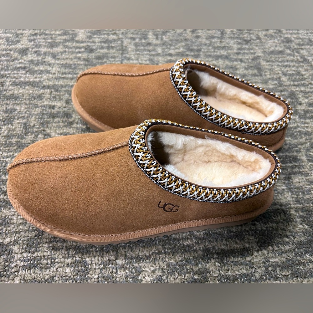 Ugg Tasman II Slippers Chestnut Kids Size 5 New In Box